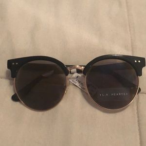 Round-shaped sunglasses from Pacsun *NEW*